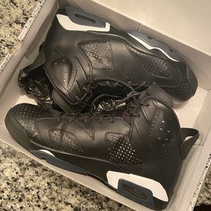 Jordan Retro 6 Black Cat